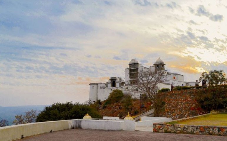 Monsoon Palace, India
